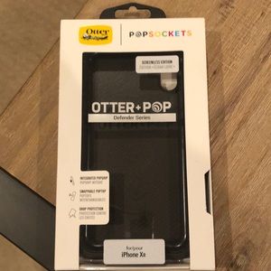 I phone Xr case Otter